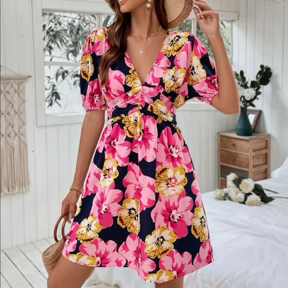 Summer Floral Puff Sleeve Lightweight Dress Pink Pearl Fake Buttons 4 Small NWOT